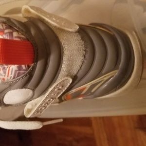 Air Jordan  8 Retro-Orange Blaze